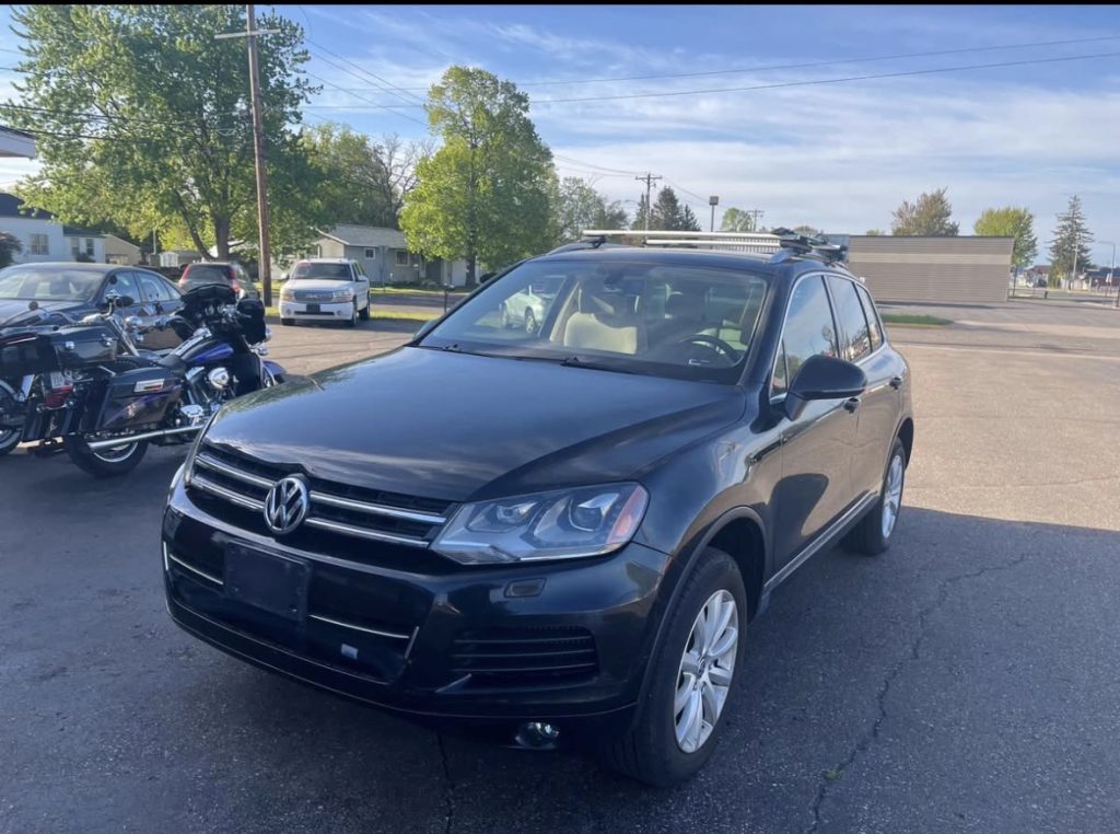 2012 VOLKSWAGEN TOUAREG V6 TDI